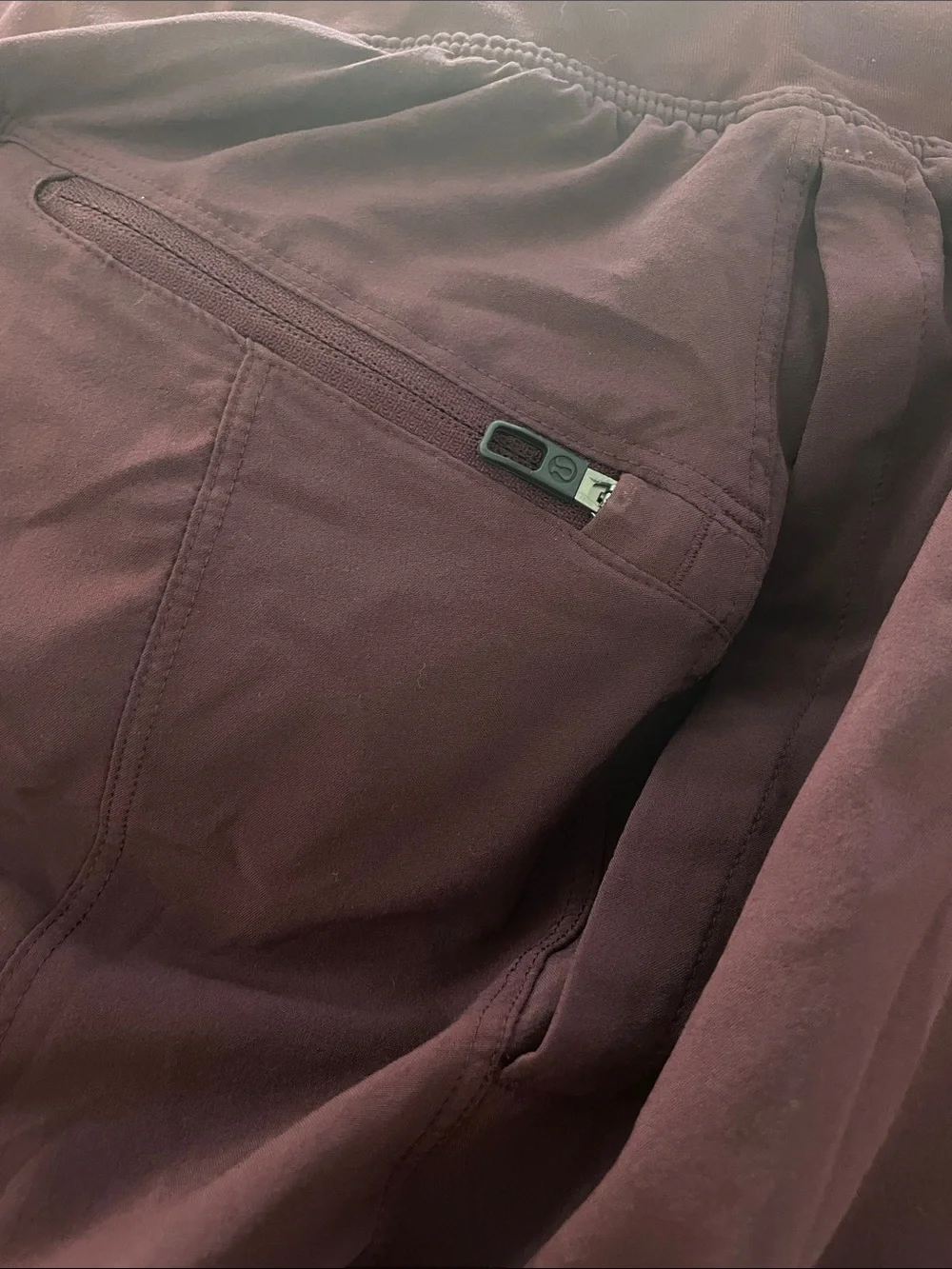 lululemon athletica Men's Pace Breaker Lined Shorts Medium